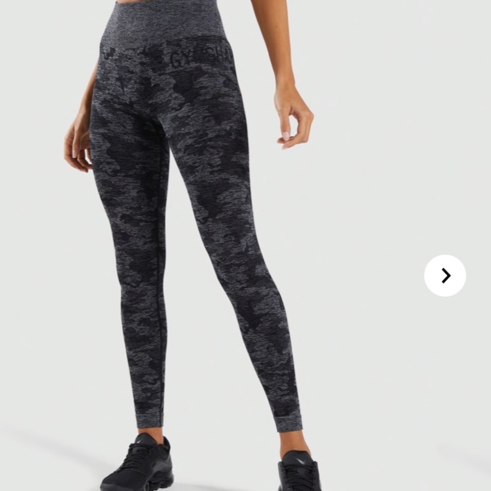 🚫SOLD🚫 Camo Leggings